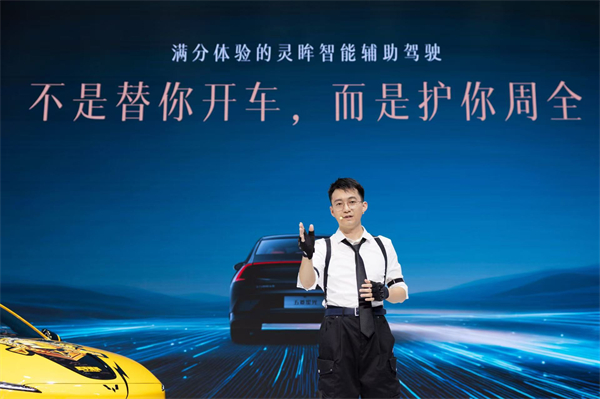 10.98萬元起！五菱星光2025款開啟預售，攜手《和平精英》打造年輕人的智能實戰(zhàn)利器！